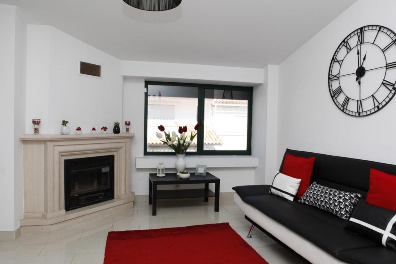 Wondrous Terrace Apartment In Cascais Center ภายนอก รูปภาพ
